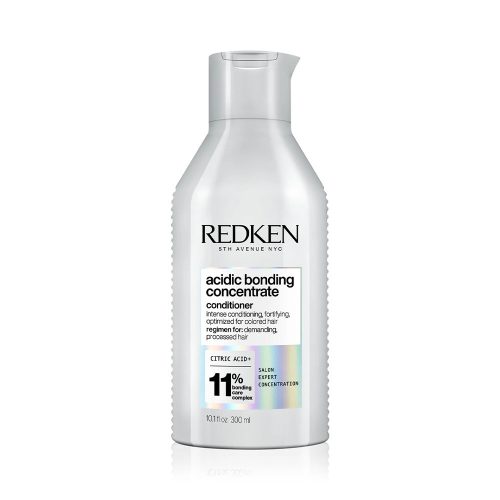 REDKEN Acidic Bonding Concentrate Intenzíven regeneráló kondicionáló minden hajtípusra 300 ml